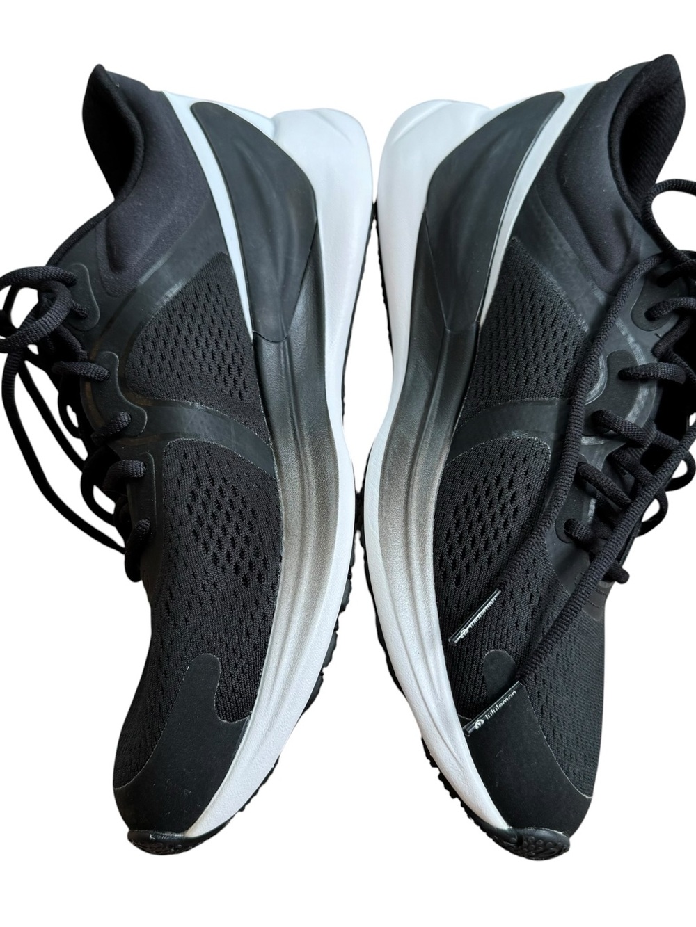 Lululemon Blissfeel Running Shoe Black White Women’s Sz 8.5 New W/out Box - Picture 2 of 8